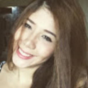 Meet your Posher, Andrea gabriela